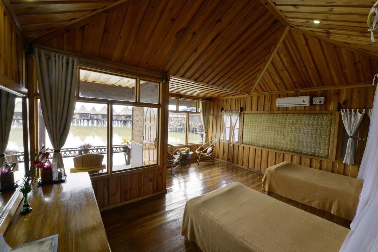 Shwe Inn Tha Floating Resort Inle Lake Exterior photo